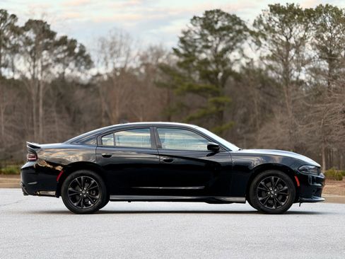 Used 2020 Dodge Charger GT w/ Blacktop Package image 11