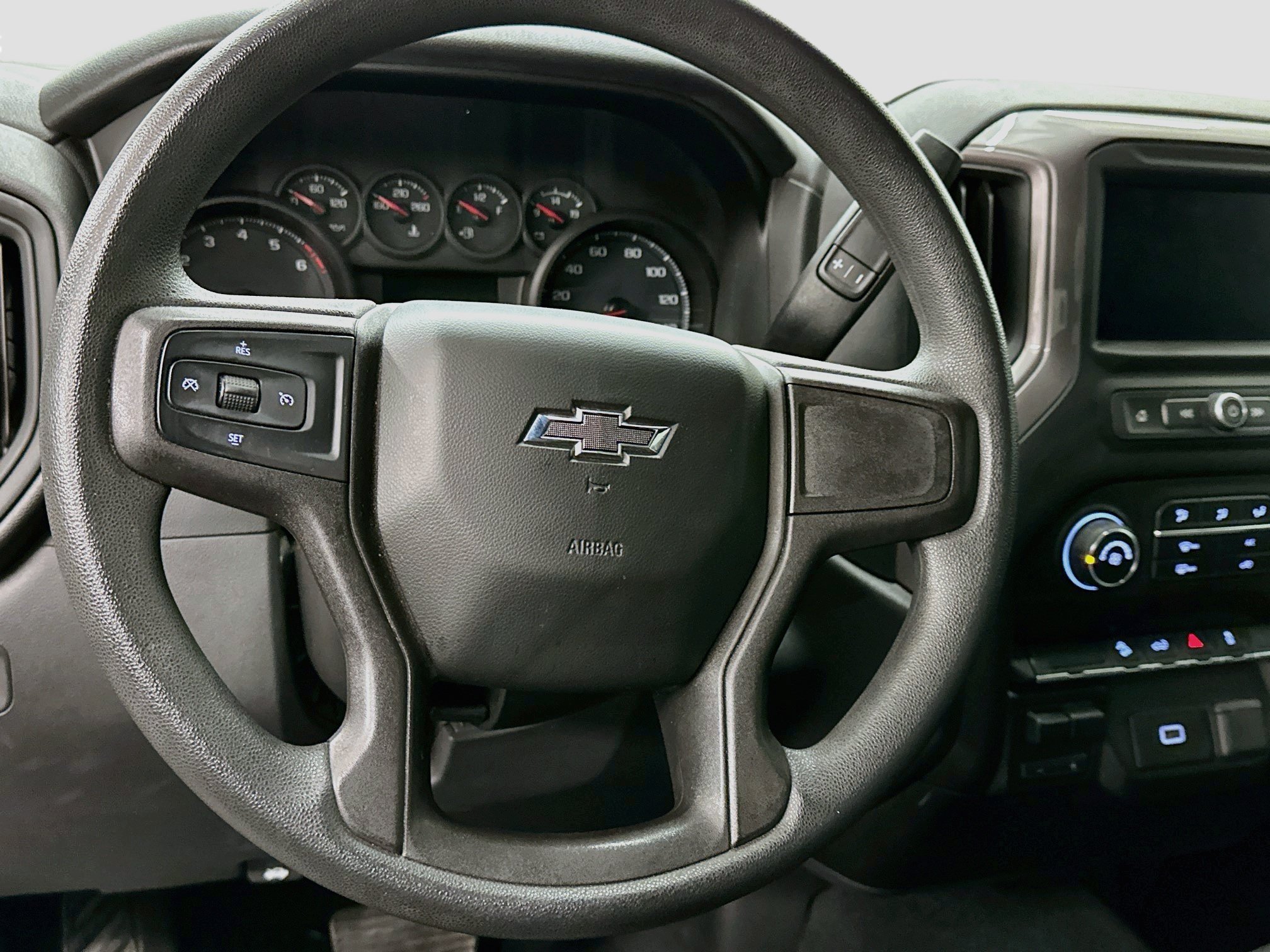 Used 2020 Chevrolet Silverado 1500 Custom Trail Boss w/ Custom Convenience Package AWD/4WD image 18