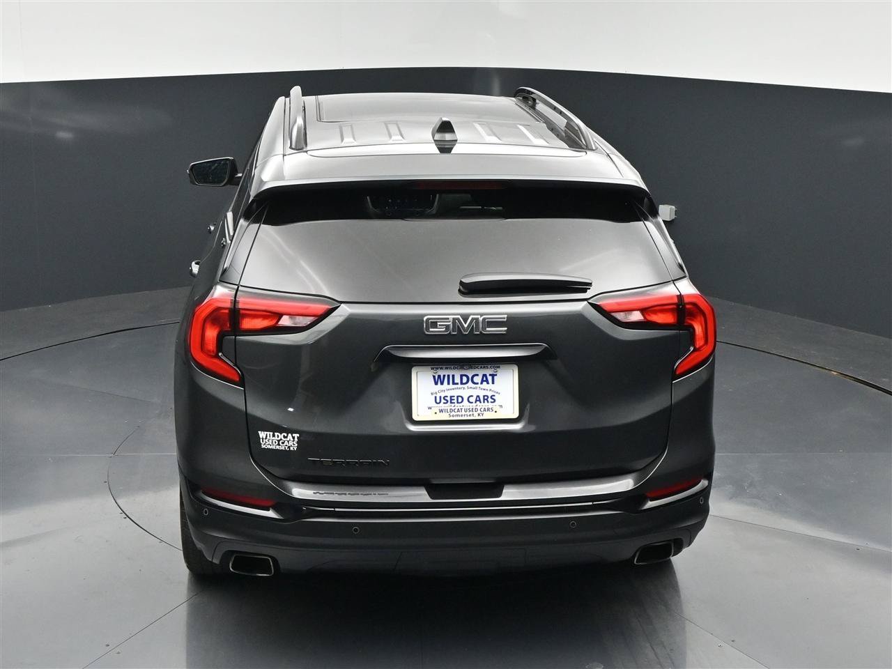Used 2020 GMC Terrain SLT w/ Preferred Package FWD image 25