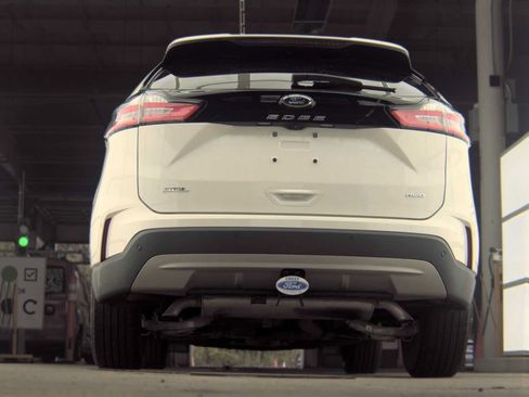 Used 2024 Ford Edge SEL w/ Convenience Package AWD/4WD image 14