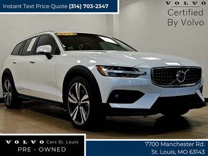 Used 2023 Volvo V60 B5 Cross Country Plus w/ Protection Package Premier