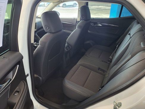 Used 2022 Buick Envision Preferred image 12