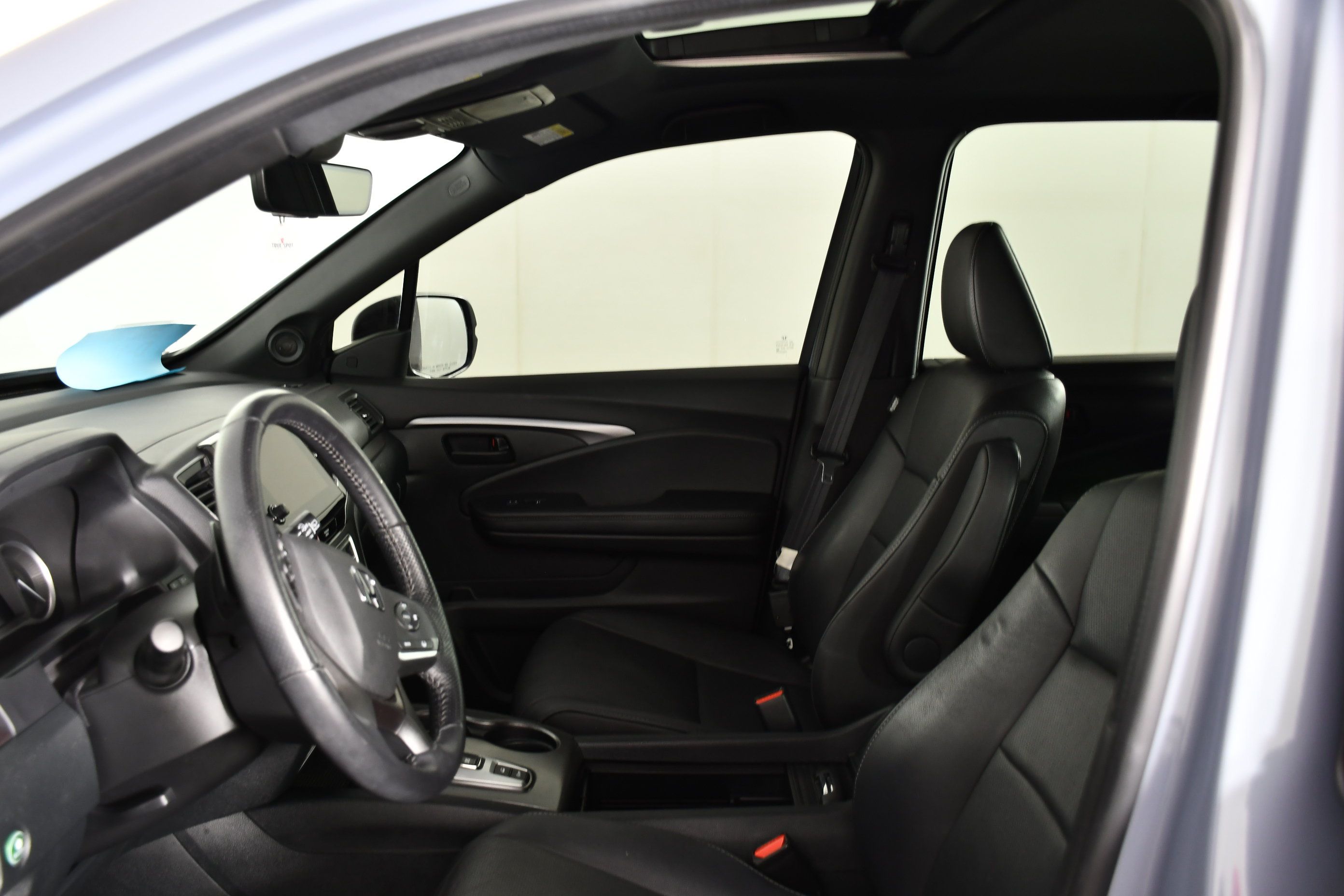 Used 2023 Honda Passport EX-L image 29