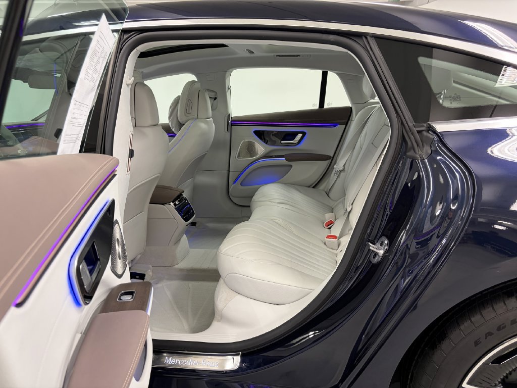 Certified 2023 Mercedes-Benz EQS 450+ 4MATIC Sedan image 17