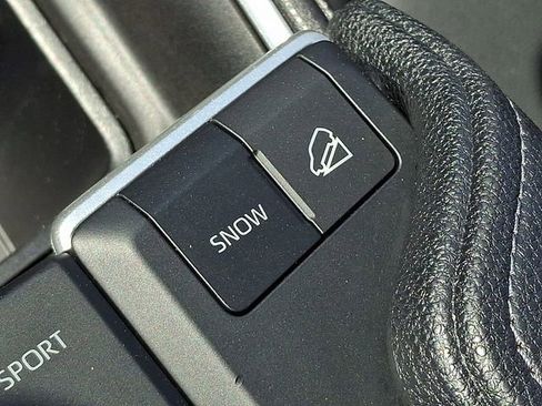 Used 2025 Toyota Grand Highlander AWD image 24
