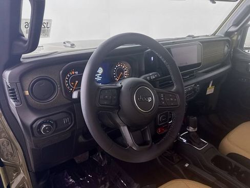 New 2026 Jeep Gladiator Sport image 9