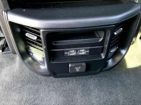 Used 2023 RAM 1500 Laramie image 34
