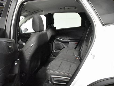 Used 2025 Ford Escape Active image 28
