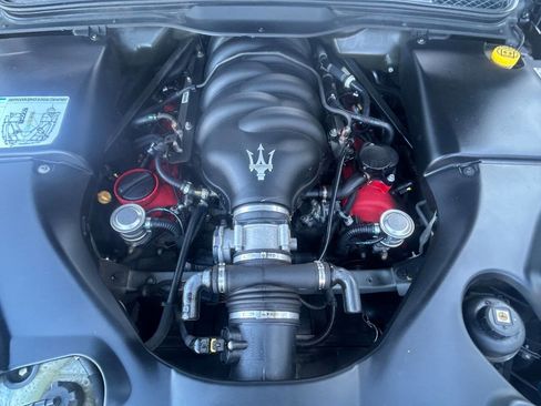 Used 2012 Maserati GranTurismo Convertible image 31