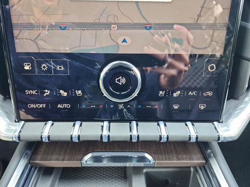 New 2026 GMC Acadia Denali w/ Super Cruise Package image 19