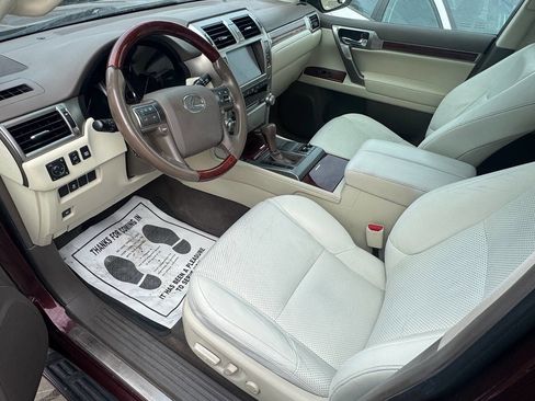 Used 2013 Lexus GX 460 Base AWD 4dr SUV image 9