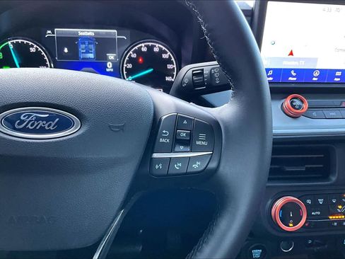 Used 2024 Ford Maverick Lariat image 23