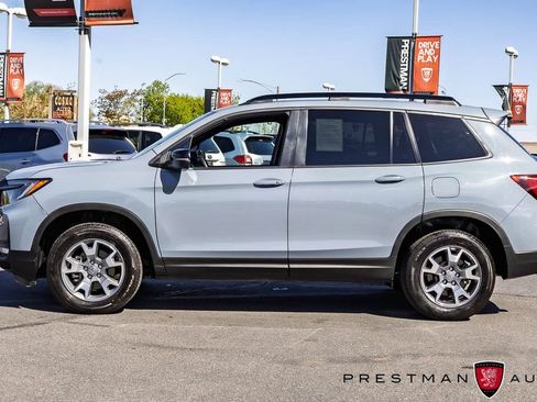 Used 2023 Honda Passport TrailSport image 13