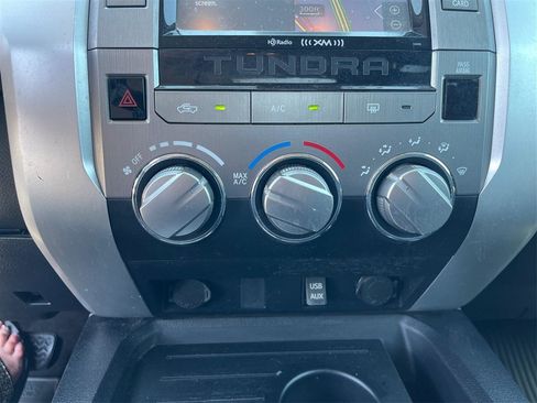 Used 2019 Toyota Tundra SR5 w/ SR5 Upgrade Package RWD image 17