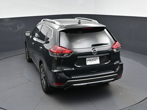 Used 2018 Nissan Rogue SL FWD image 33