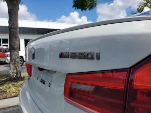 Used 2020 BMW M550i xDrive w/ Executive Package AWD/4WD image 7