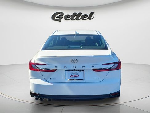 New 2026 Toyota Camry SE image 5