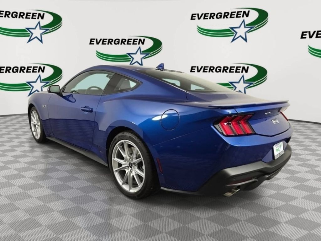 Used 2024 Ford Mustang GT Premium RWD image 3