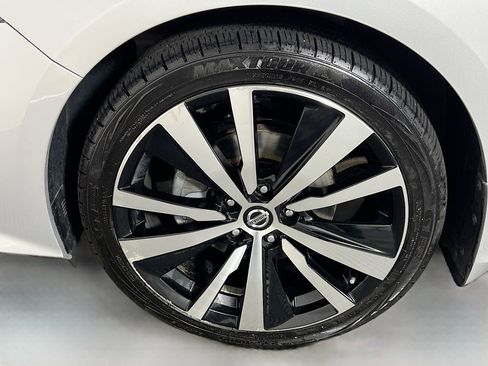 Used 2020 Nissan Altima 2.5 SR w/ Premium Package AWD/4WD image 27
