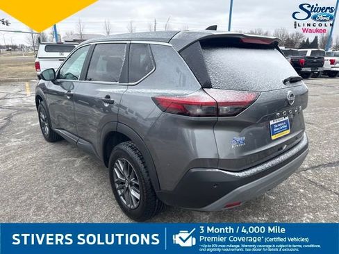 Used 2023 Nissan Rogue S image 7