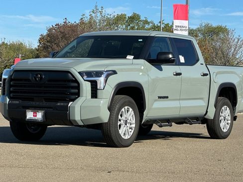 New 2026 Toyota Tundra SR5 AWD/4WD image 7