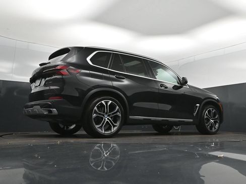 Used 2026 BMW X5 sDrive40i RWD image 42