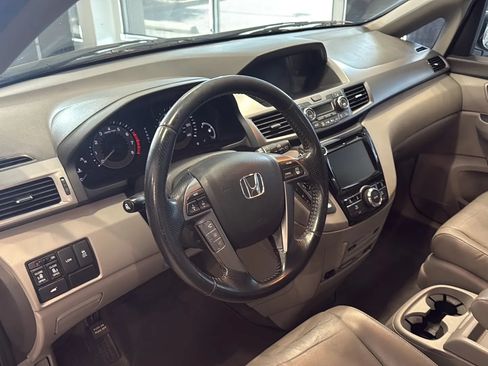 Used 2016 Honda Odyssey EX-L image 16