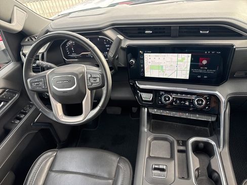 Used 2024 GMC Sierra 2500 Denali w/ Denali Reserve Package image 17