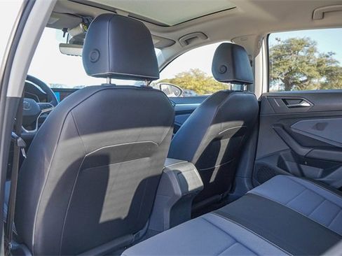 New 2026 Volkswagen Jetta SE image 21