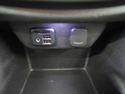 Used 2020 Chevrolet Traverse RS AWD/4WD image 48
