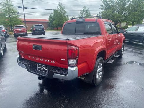 Used 2017 Toyota Tacoma 4x4 Double Cab image 5
