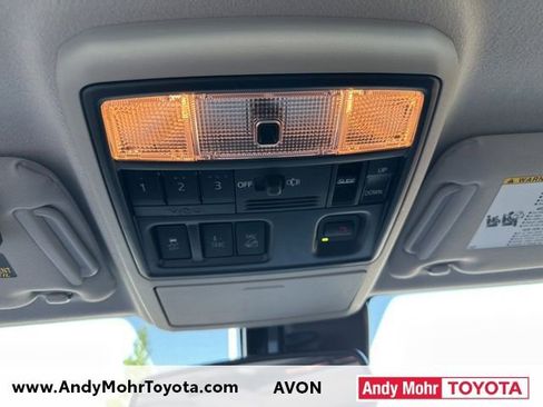 Used 2023 Toyota 4Runner Limited AWD/4WD image 29