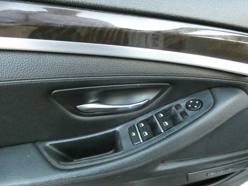 Used 2015 BMW 535i Sedan image 56