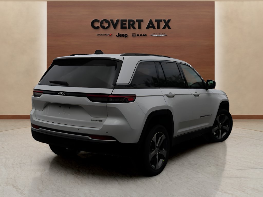 New 2026 Jeep Grand Cherokee Limited RWD image 5