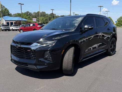 Used 2022 Chevrolet Blazer RS w/ Enhanced Convenience Package AWD/4WD image 2