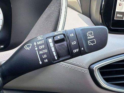 Used 2023 Hyundai Santa Fe Limited AWD/4WD image 34