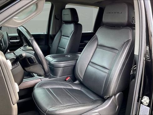 Used 2022 GMC Sierra 2500 Denali w/ Denali Ultimate Package image 24