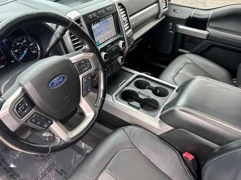 Used 2019 Ford F250 Platinum w/ Platinum Ultimate Package AWD/4WD image 10