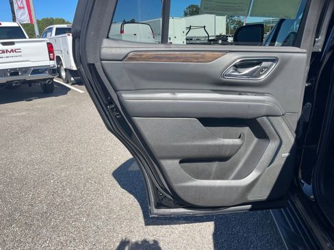 Used 2021 Chevrolet Tahoe Premier image 22