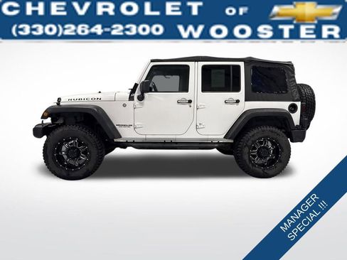 Used 2012 Jeep Wrangler Unlimited Rubicon w/ Max Tow Pkg image 3