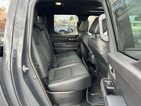 Used 2024 Toyota Tacoma TRD Off-Road image 25