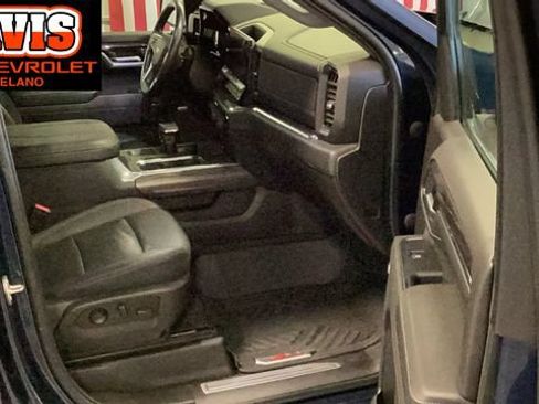Used 2023 Chevrolet Silverado 1500 LTZ AWD/4WD image 21