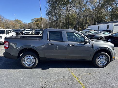 New 2025 Ford Maverick XL w/ Equipment Group 102A image 8