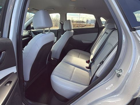 Used 2023 Hyundai Kona SEL image 22