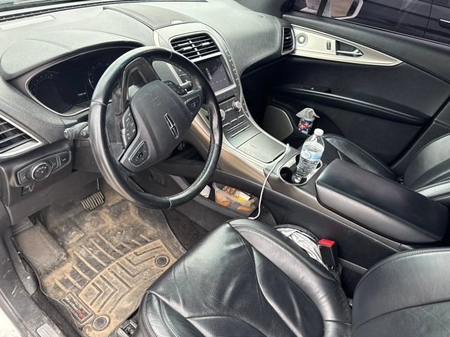 Used 2016 Lincoln MKX Reserve w/ Luxury Package AWD/4WD image 7