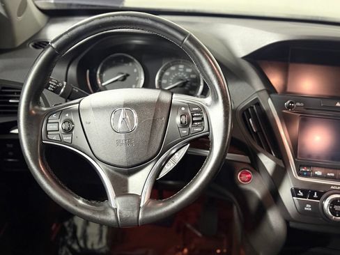 Used 2018 Acura MDX SH-AWD image 12