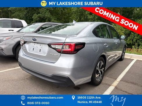 Used 2025 Subaru Legacy Premium AWD/4WD image 6