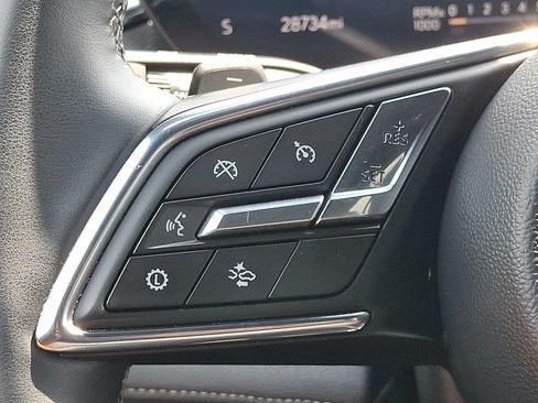 Used 2025 Buick Enclave Preferred AWD/4WD image 22