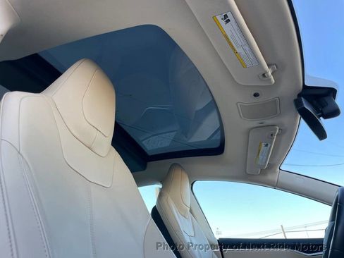 Used 2013 Tesla Model S Performance RWD image 15