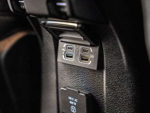 Used 2020 Jeep Gladiator Rubicon AWD/4WD image 37